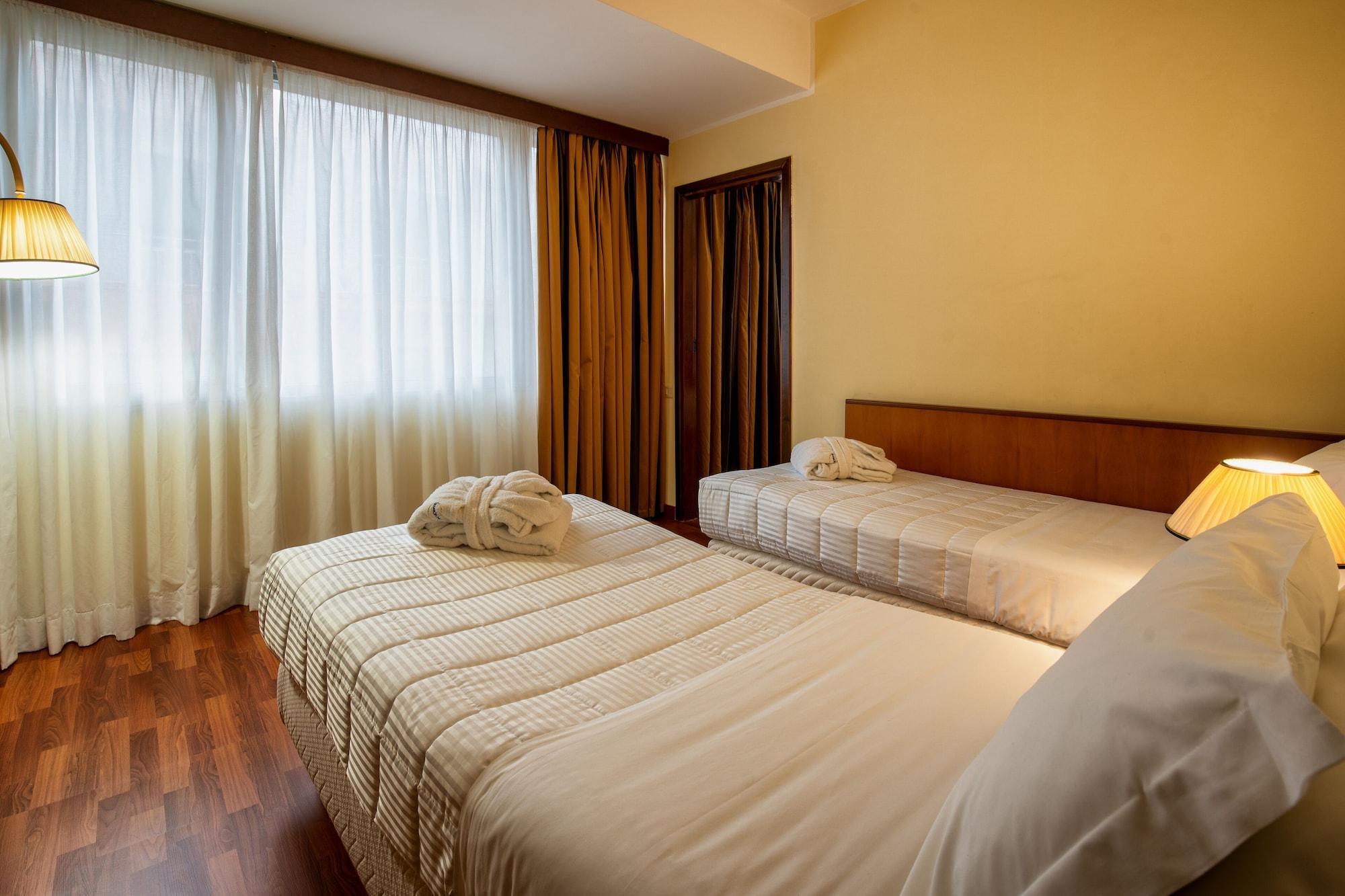 Royal Palace 4*