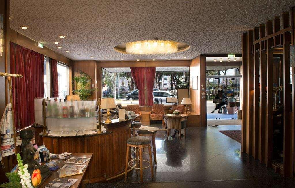 Royal Palace Hotel 4*