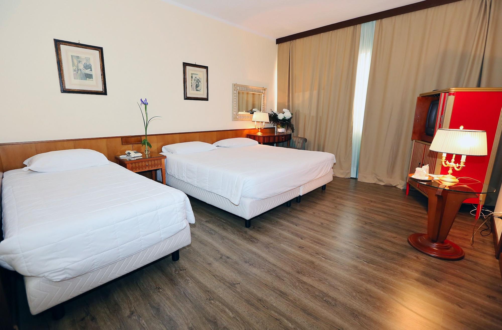 Hotel Royal Palace 4*