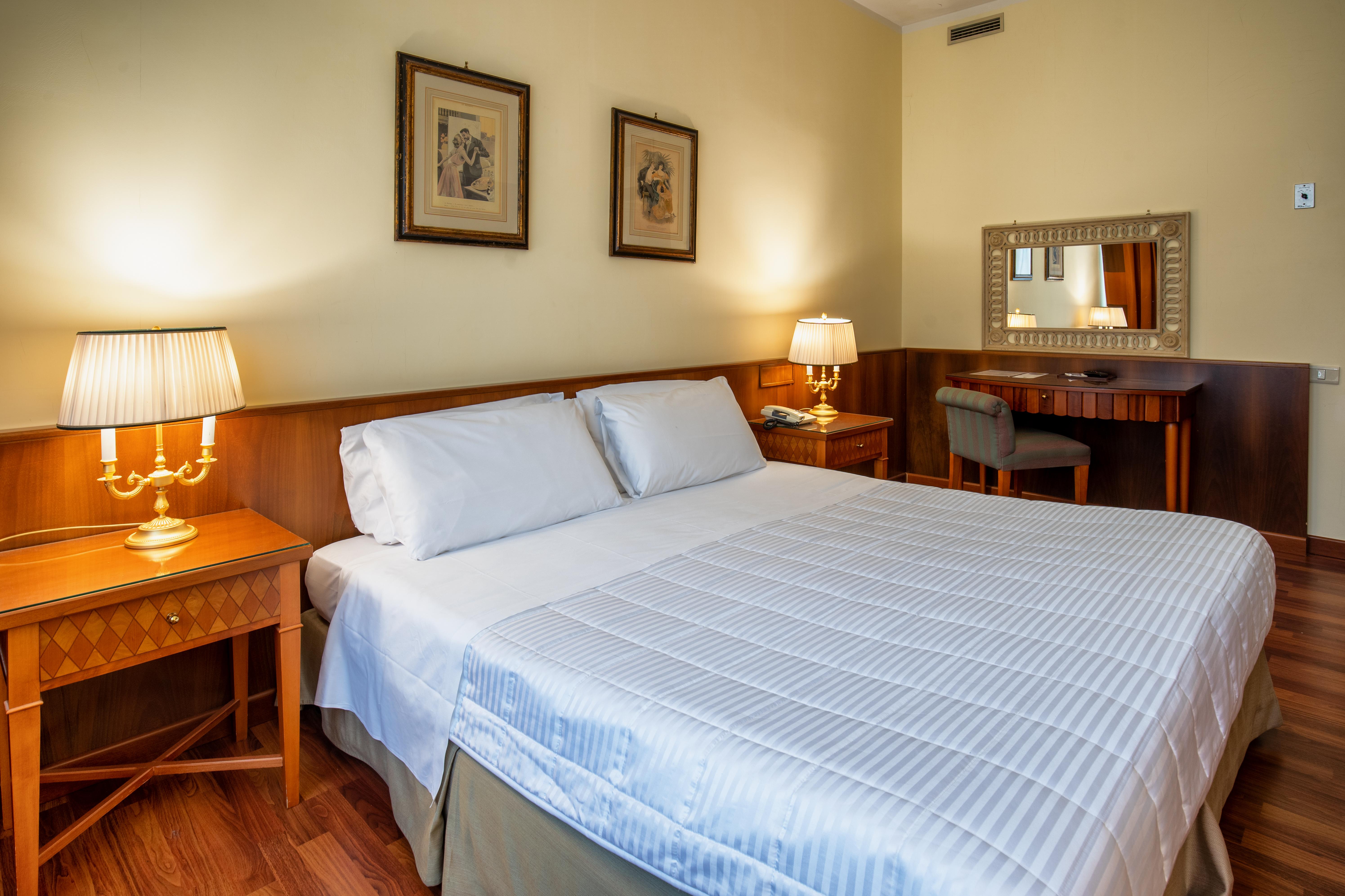 Royal Palace 4*